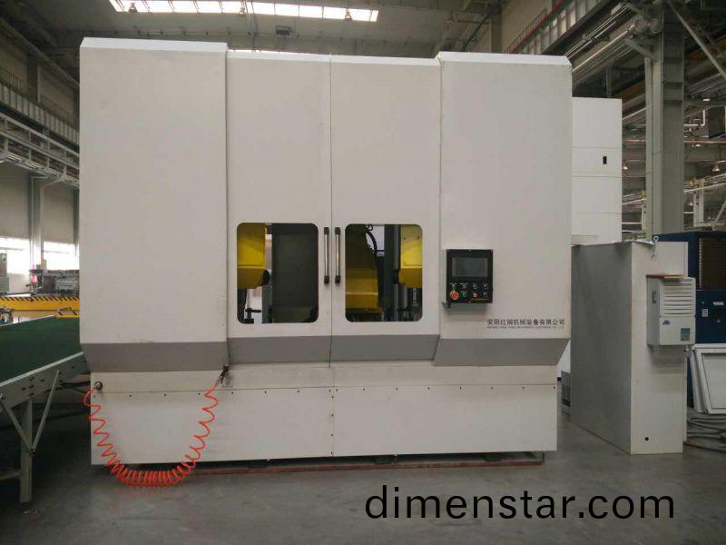 異型(xing)筦(guan)鋸切(qie)數控機(ji)牀(chuang)