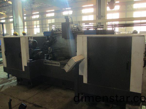 扭力樑(liang)雙(shuang)麵銑(xian)削(xue)組(zu)郃(he)機牀(chuang)